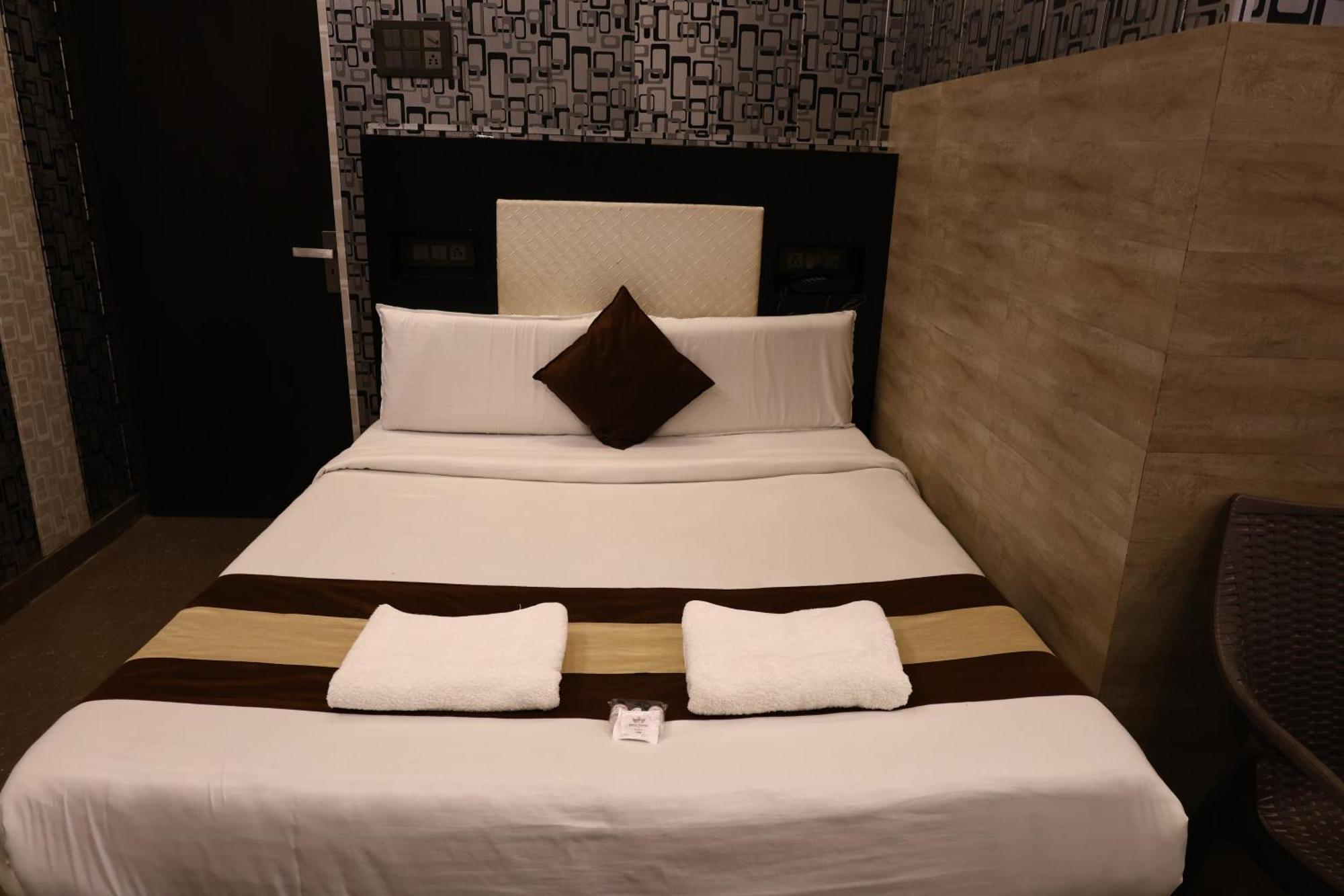 Hotel Pardesi Haridwār Exteriér fotografie