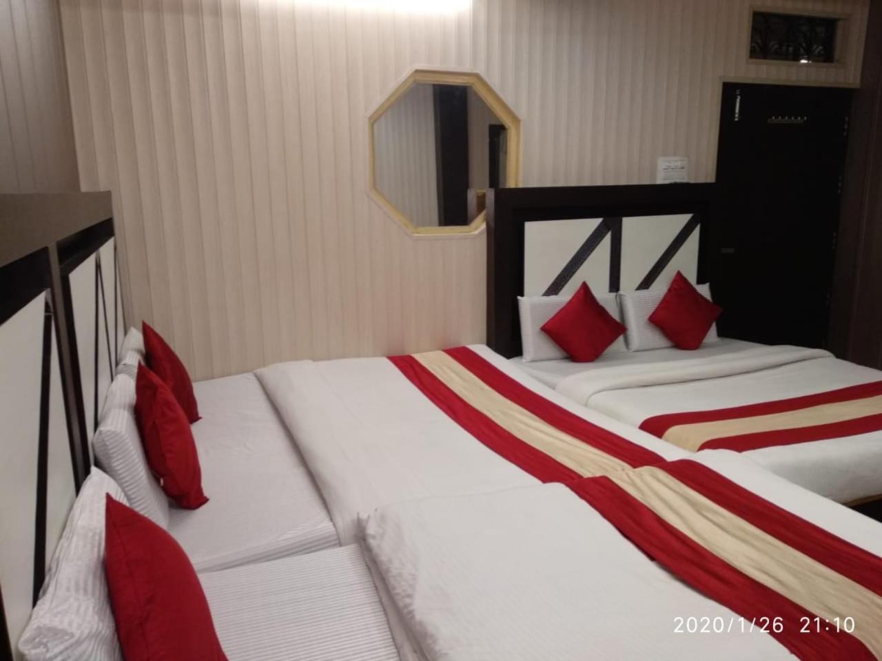 Hotel Pardesi Haridwār Exteriér fotografie