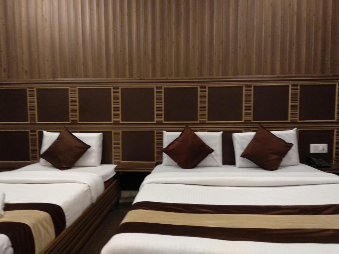 Hotel Pardesi Haridwār Exteriér fotografie